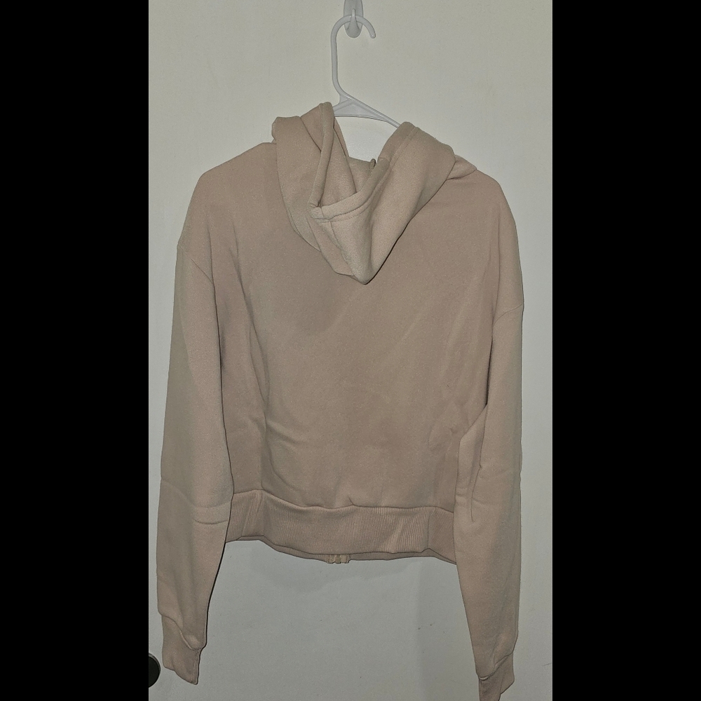 Roma Concept Crop Zip Hoodie + Elastic Fleece Shorts (Beige) (2 Piece Set) - Picture 3 of 6